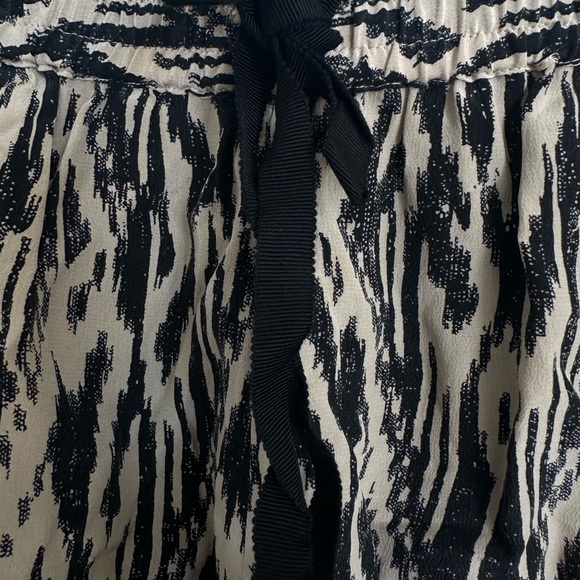 Joie shorts animal / ikat print size S - Picture 6 of 6